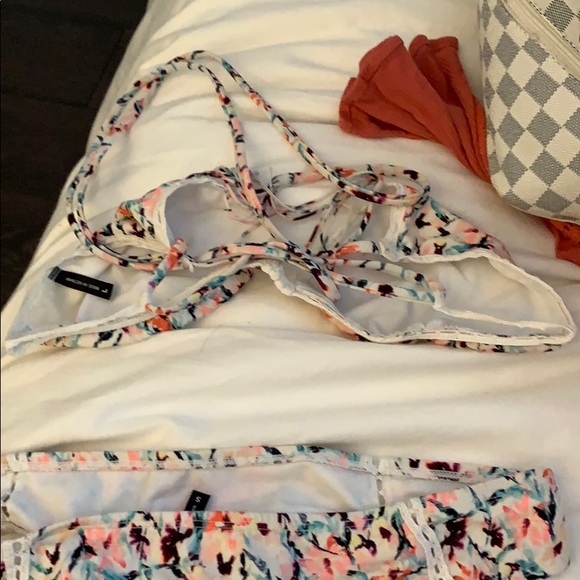 Bikini floral / tropical - Picture 4 of 4